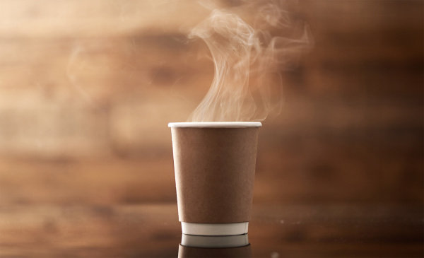 Имеет ли значение для бумажного стакана температура напитка?